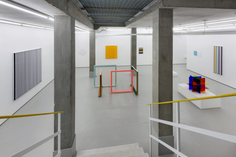 GRAPHIC LONDON, E8 - SHOOTFACTORY - PHOTOGRAPHIC STUDIOS.0