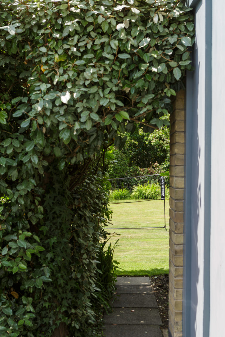 HALSBURY LONDON, HA7 - SHOOTFACTORY - LONDON HOUSES