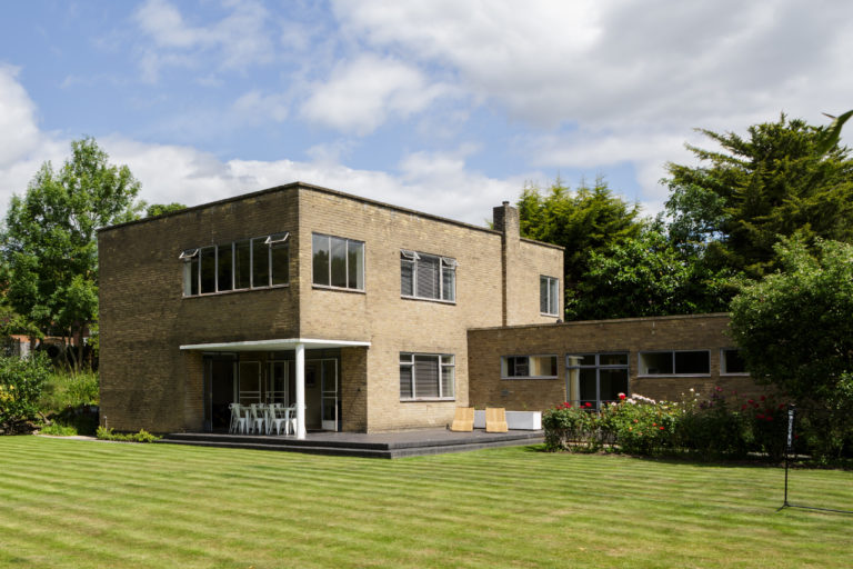 HALSBURY LONDON, HA7 - SHOOTFACTORY - LONDON HOUSES