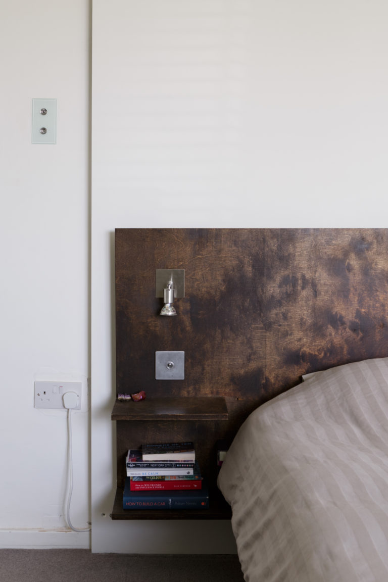 HALSBURY LONDON, HA7 - SHOOTFACTORY - LONDON HOUSES
