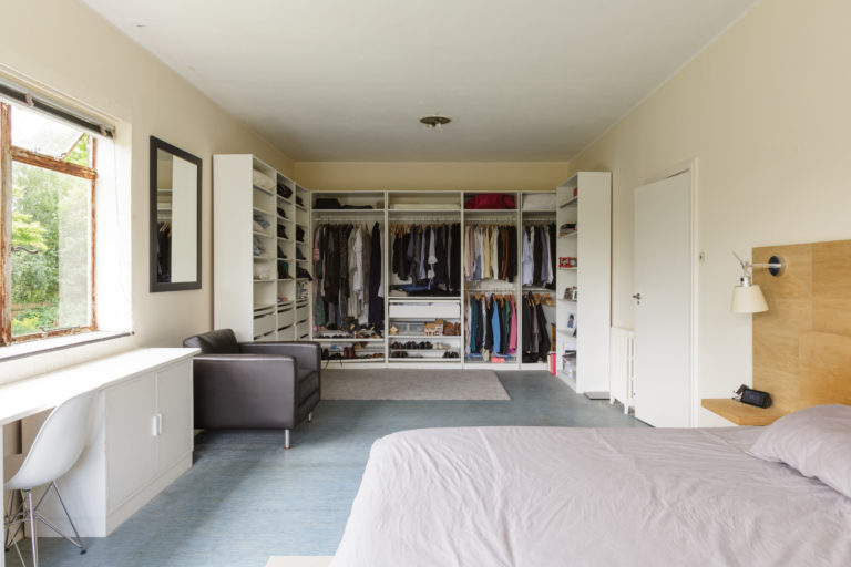 HALSBURY LONDON, HA7 - SHOOTFACTORY - LONDON HOUSES