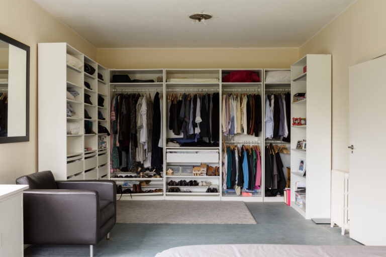 HALSBURY LONDON, HA7 - SHOOTFACTORY - LONDON HOUSES