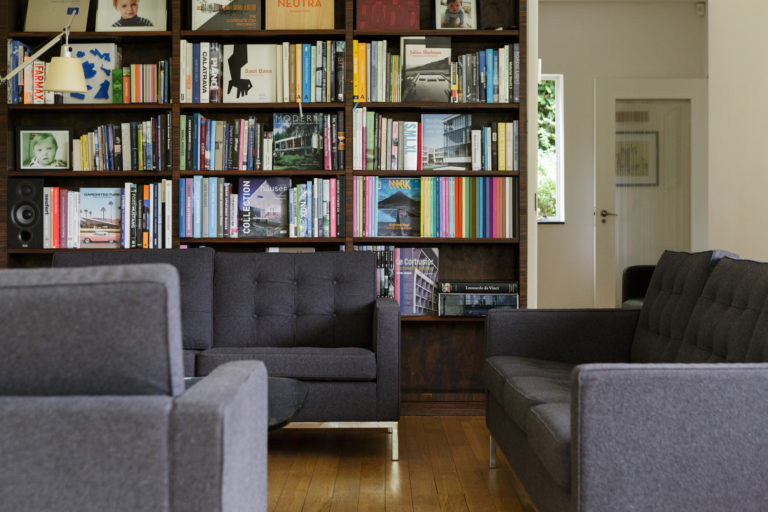 HALSBURY LONDON, HA7 - SHOOTFACTORY - LONDON HOUSES