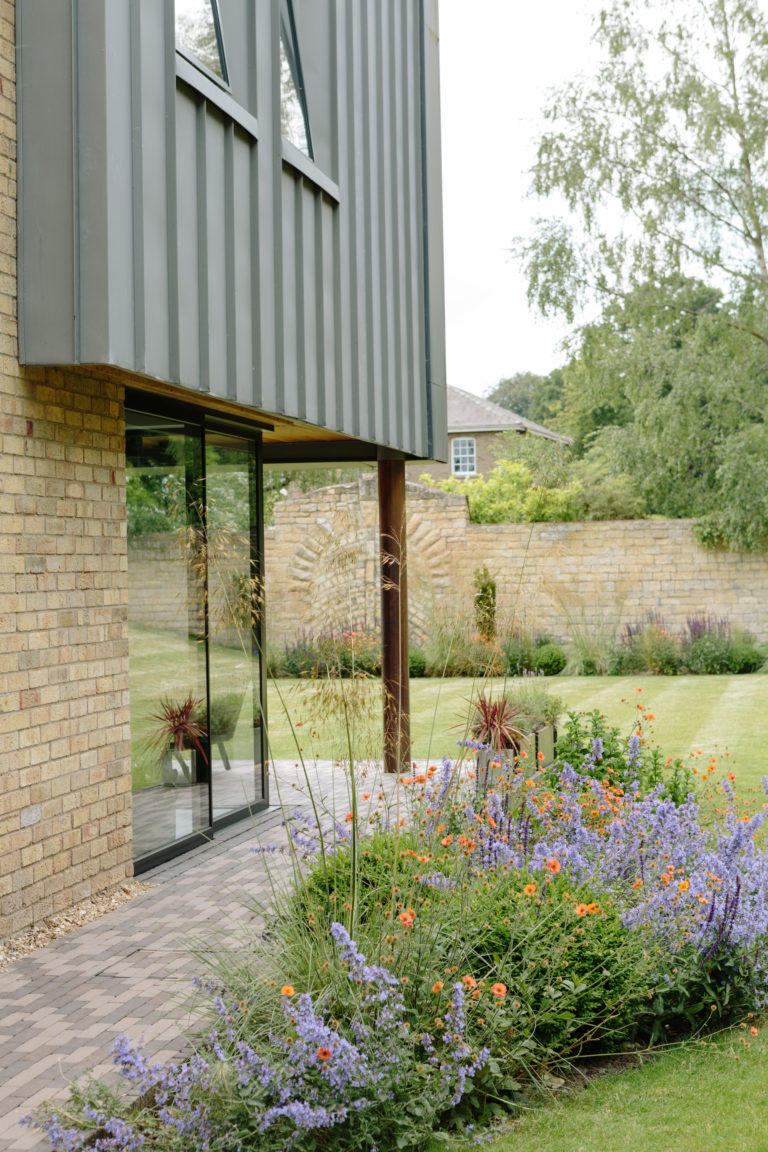 HIGHWALL LINCOLN, LN2 - SHOOTFACTORY - OTHER UK HOUSES