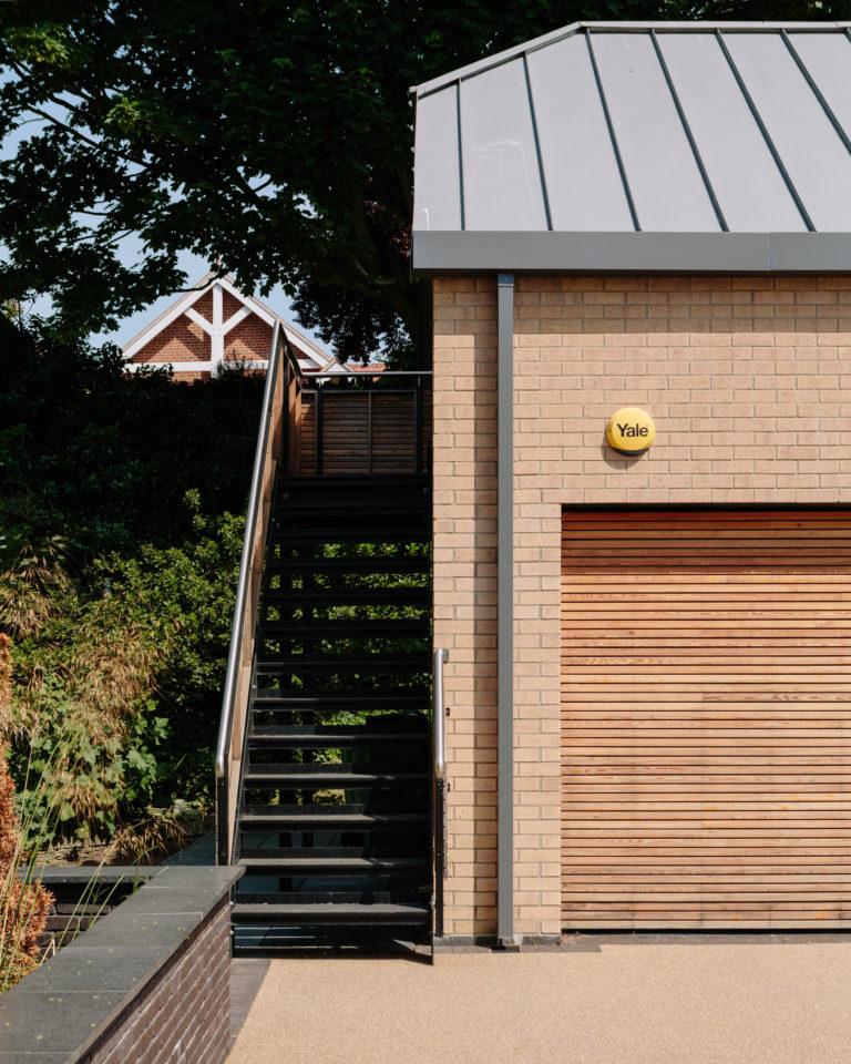 HIGHWALL LINCOLN, LN2 - SHOOTFACTORY - OTHER UK HOUSES