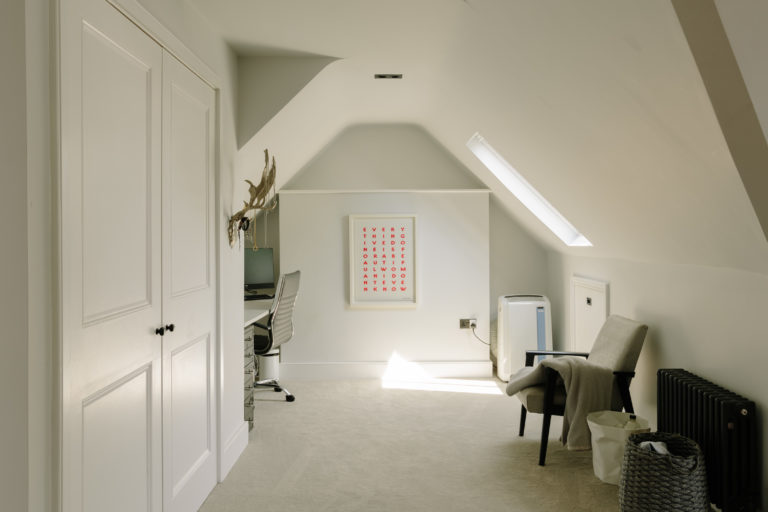 HOVE, BN3 - SHOOTFACTORY - OTHER UK HOUSES