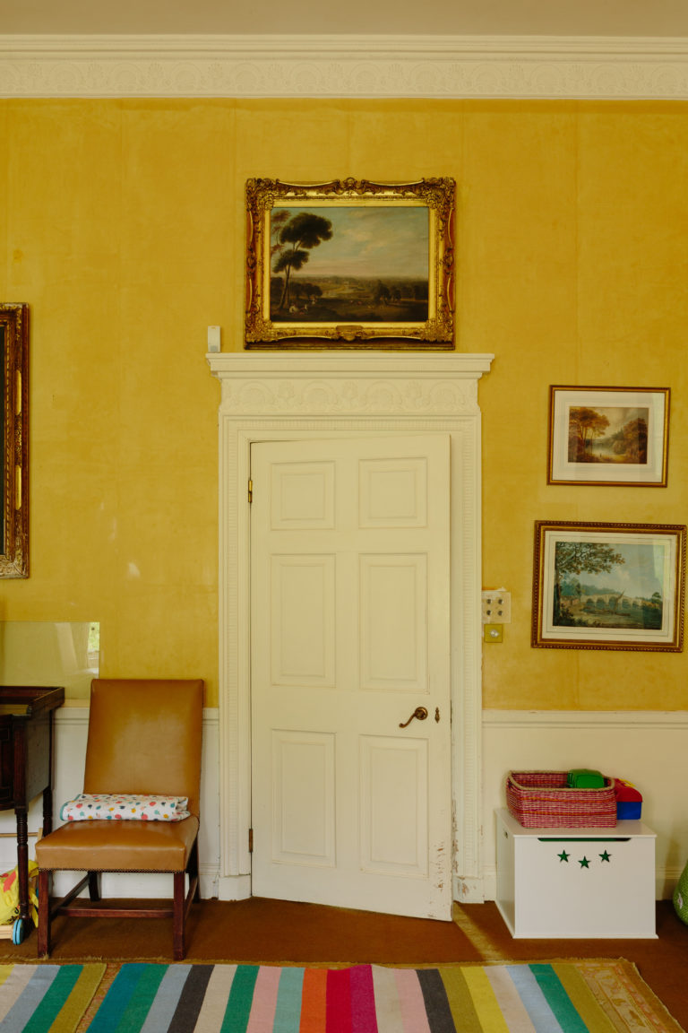 RAMSBURY, SN8 - SHOOTFACTORY - OTHER UK HOUSES