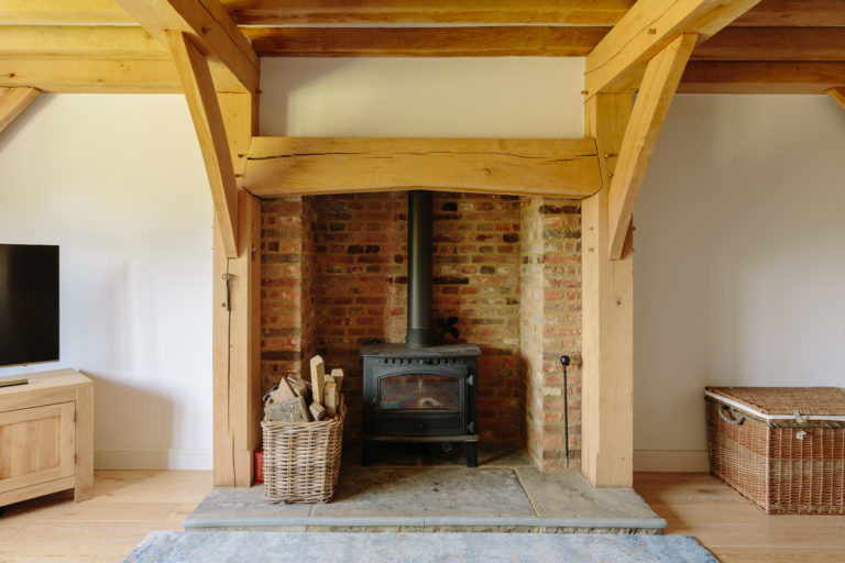 RANCH SURREY, GU5 - SHOOTFACTORY - OTHER UK HOUSES
