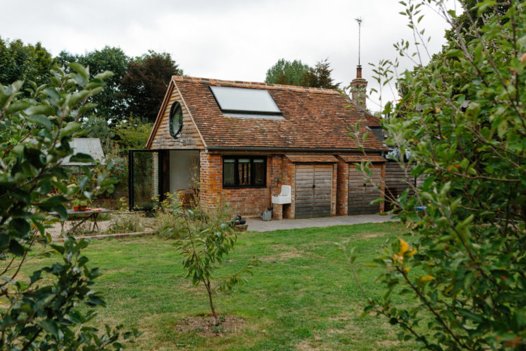 BASKET EAST SUSSEX, TN22 - SHOOTFACTORY - OTHER UK HOUSES