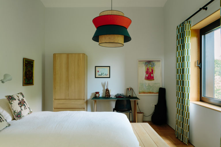 HAMBROOK BARN WEST SUSSEX, PO18 - SHOOTFACTORY - OTHER UK HOUSES