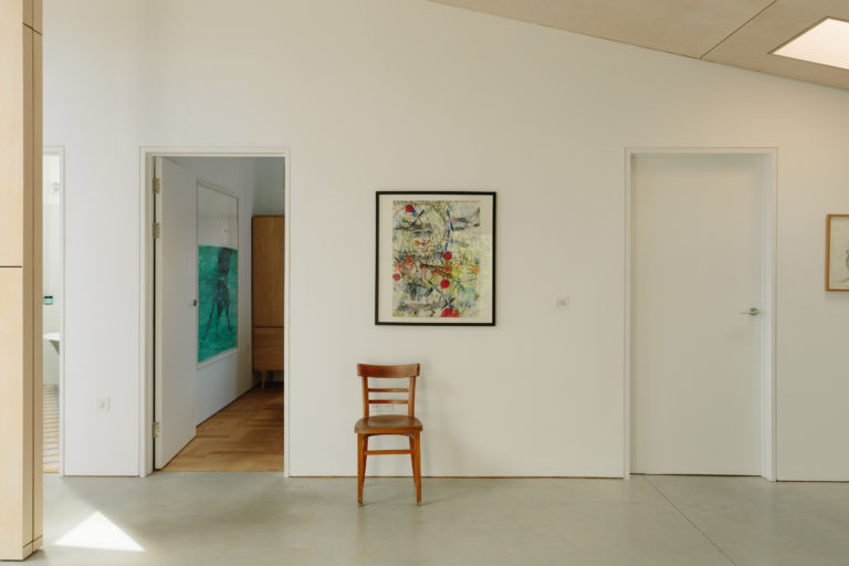 HAMBROOK BARN WEST SUSSEX, PO18 - SHOOTFACTORY - OTHER UK HOUSES