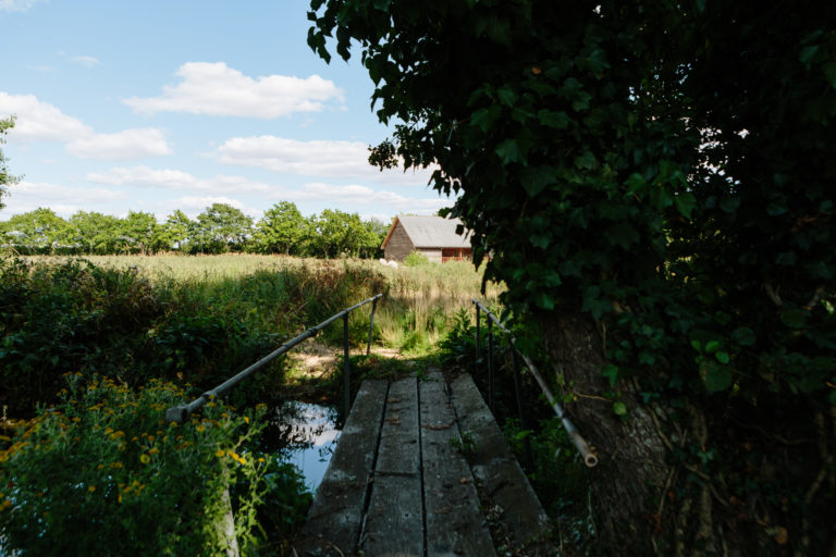 HAMBROOK BARN WEST SUSSEX, PO18 - SHOOTFACTORY - OTHER UK HOUSES