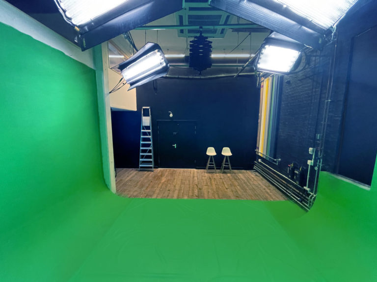 DOCK SE18, SHOOTFACTORY-LONDON-PHOTOGRAPHIC-STUDIOS