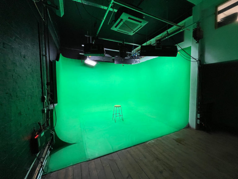 DOCK SE18, SHOOTFACTORY-LONDON-PHOTOGRAPHIC-STUDIOS