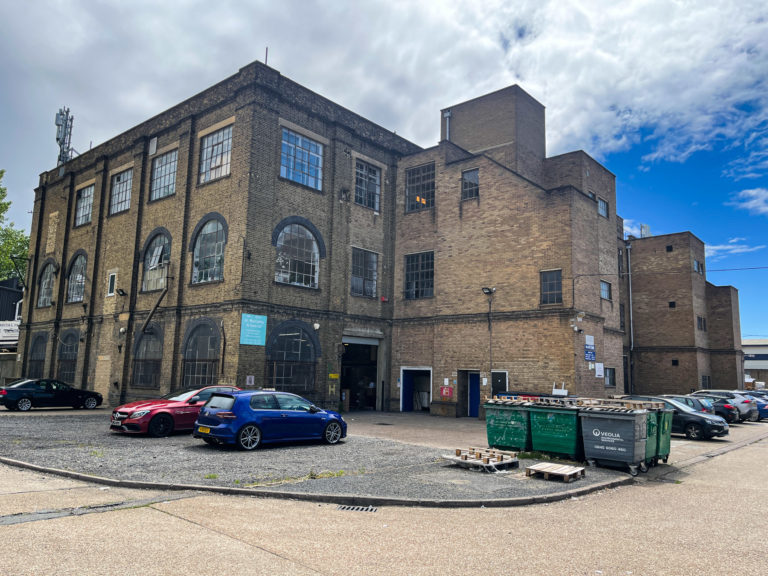 DOCK SE18, SHOOTFACTORY-LONDON-PHOTOGRAPHIC-STUDIOS
