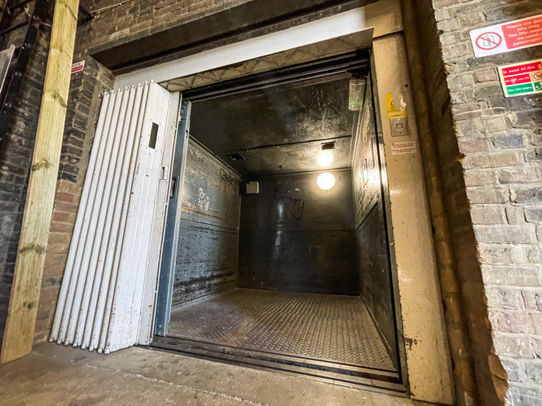DOCK SE18, SHOOTFACTORY-LONDON-PHOTOGRAPHIC-STUDIOS