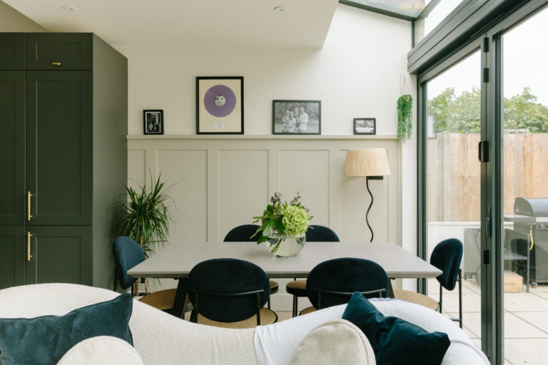 DAWS LONDON, NW7 -SHOOTFACTORY - LONDON HOUSES