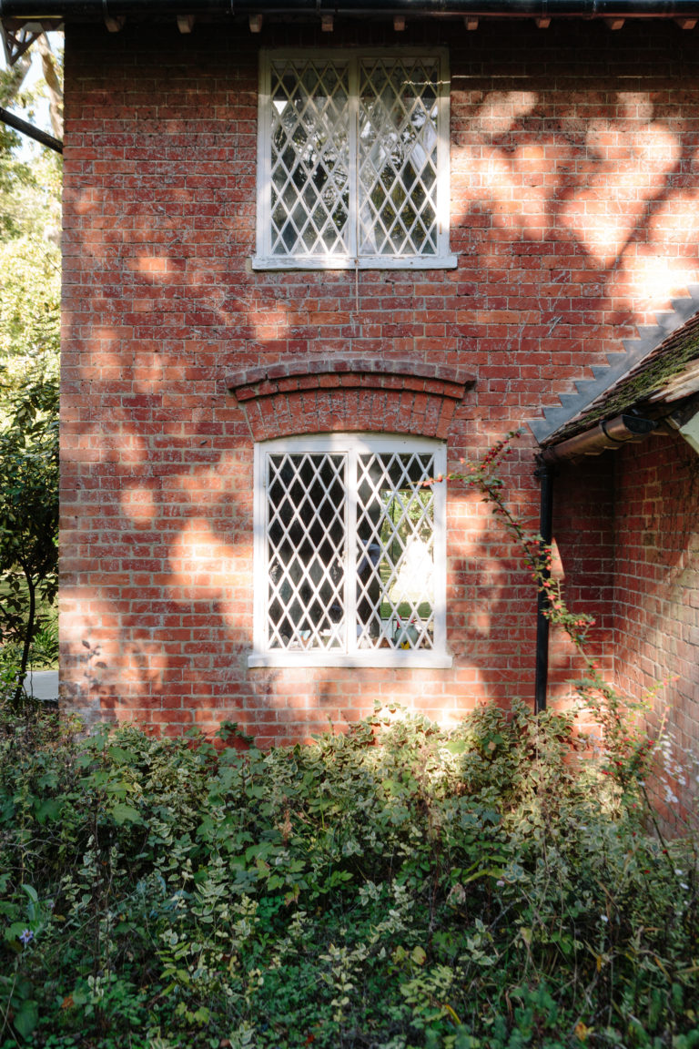 HIGHWOOD KENT, ME13 - SHOOTFACTORY - OTHER UK HOUSES