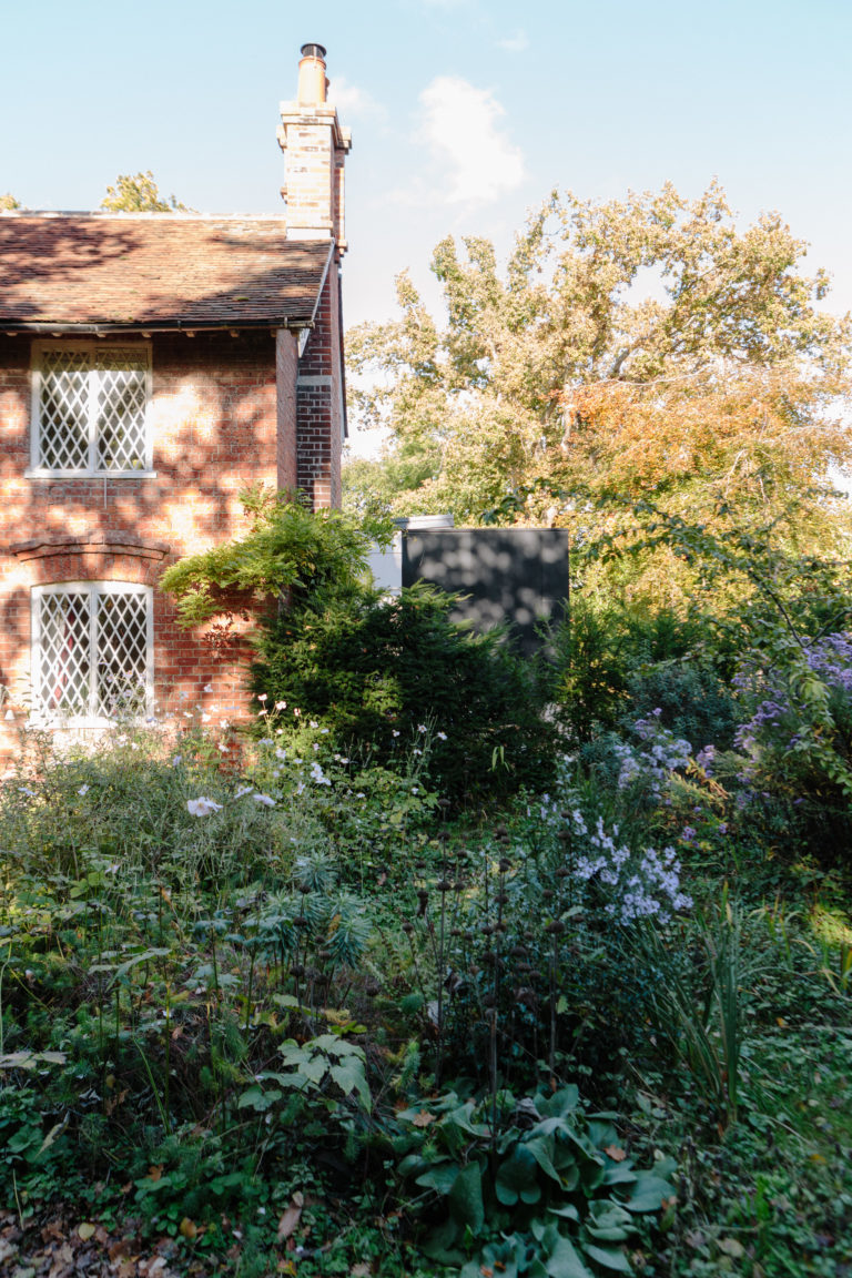 HIGHWOOD KENT, ME13 - SHOOTFACTORY - OTHER UK HOUSES