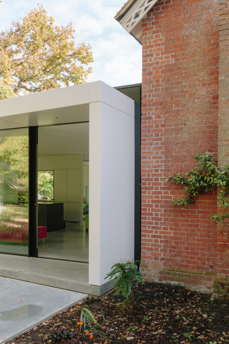 HIGHWOOD KENT, ME13 - SHOOTFACTORY - OTHER UK HOUSES