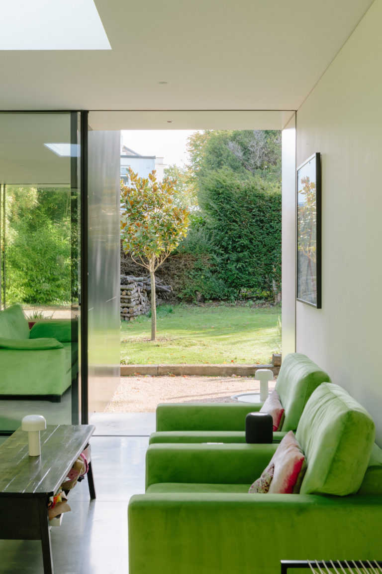 HIGHWOOD KENT, ME13 - SHOOTFACTORY - OTHER UK HOUSES