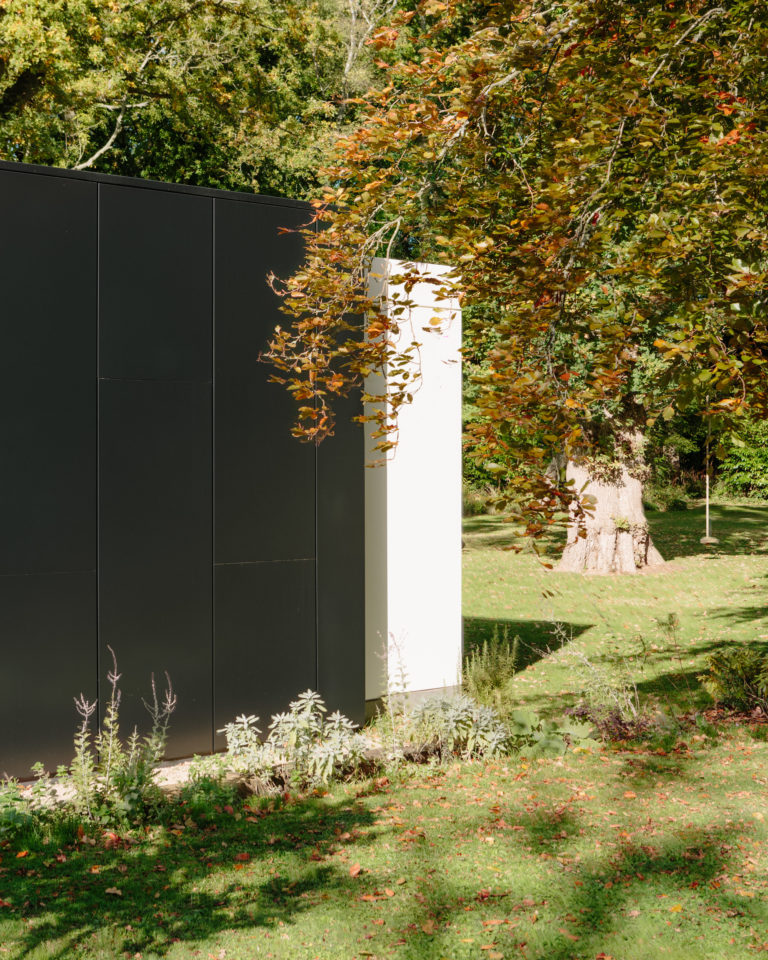 HIGHWOOD KENT, ME13 - SHOOTFACTORY - OTHER UK HOUSES