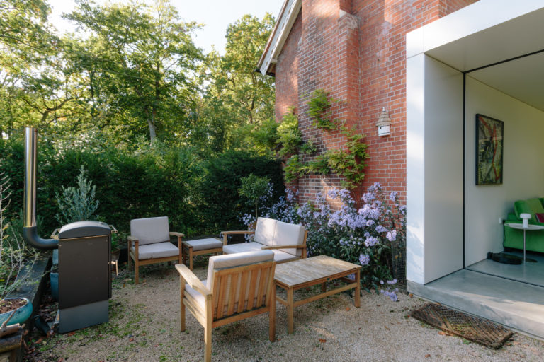 HIGHWOOD KENT, ME13 - SHOOTFACTORY - OTHER UK HOUSES