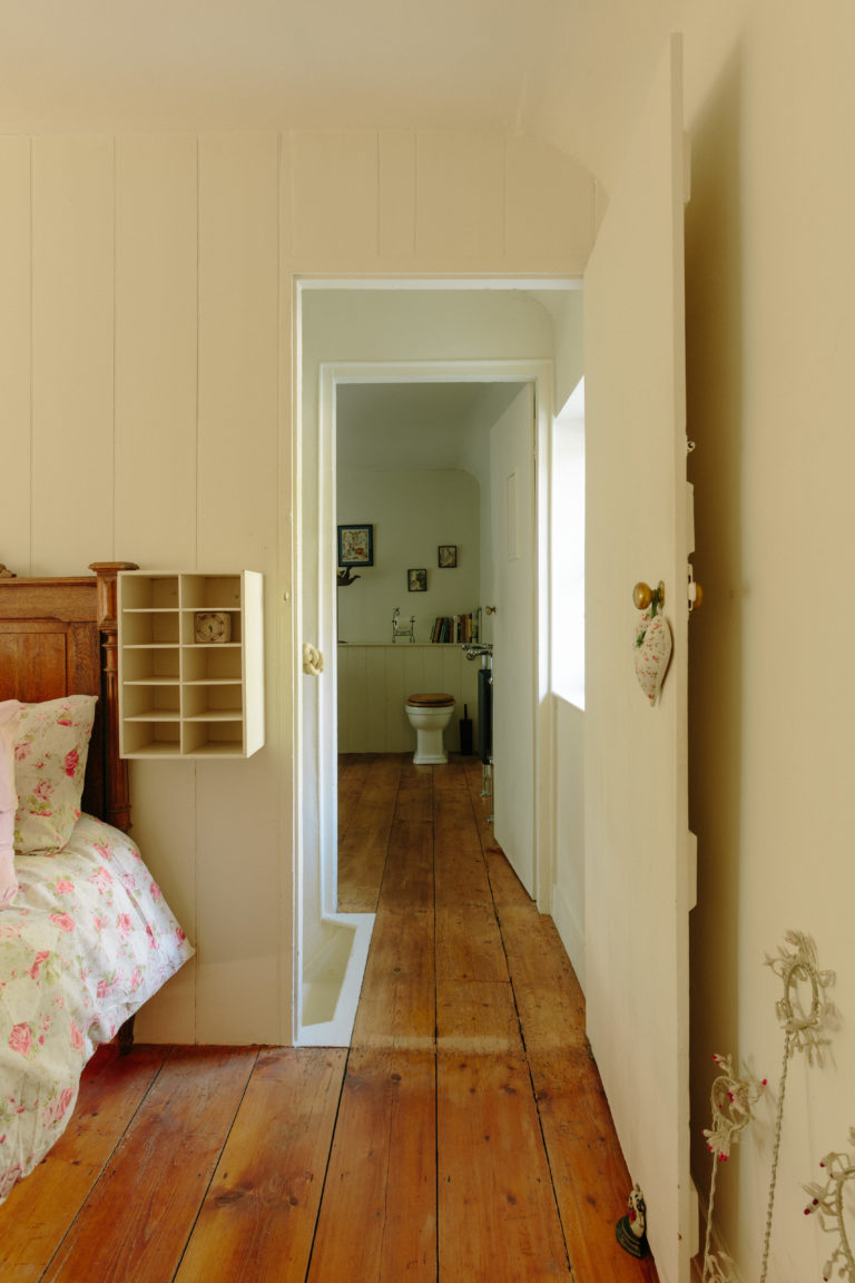 HIGHWOOD KENT, ME13 - SHOOTFACTORY - OTHER UK HOUSES