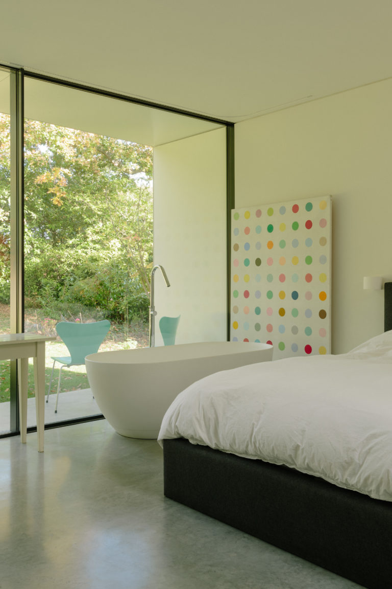 HIGHWOOD KENT, ME13 - SHOOTFACTORY - OTHER UK HOUSES