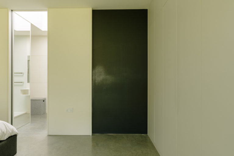 HIGHWOOD KENT, ME13 - SHOOTFACTORY - OTHER UK HOUSES