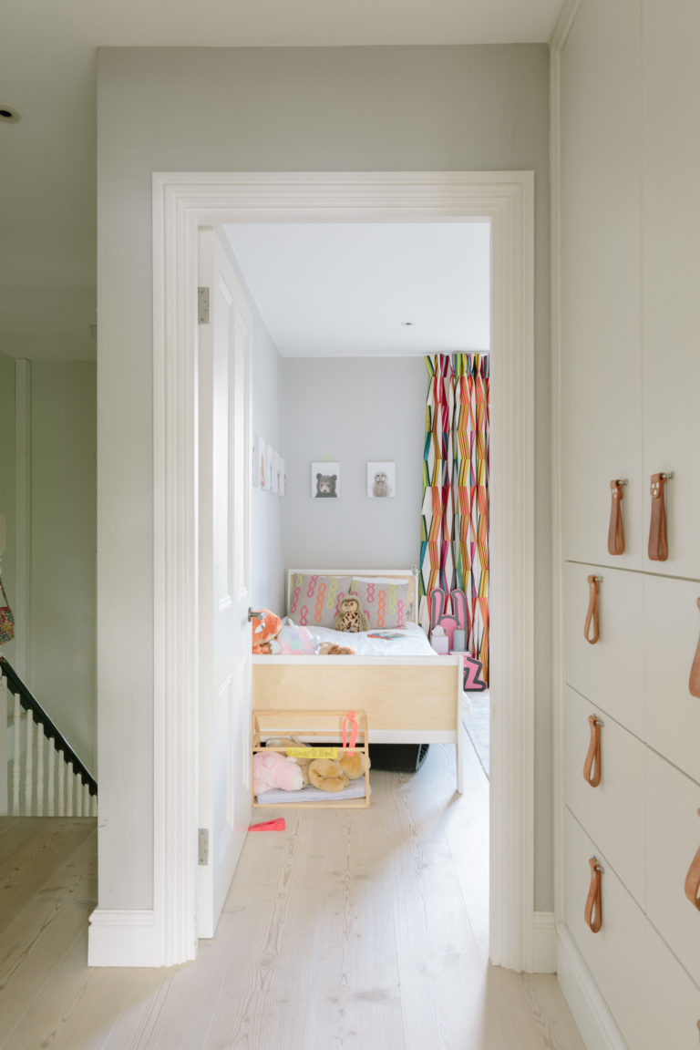 LILLIESHALL LONDON, SW4 -SHOOTFACTORY - LONDON HOUSES