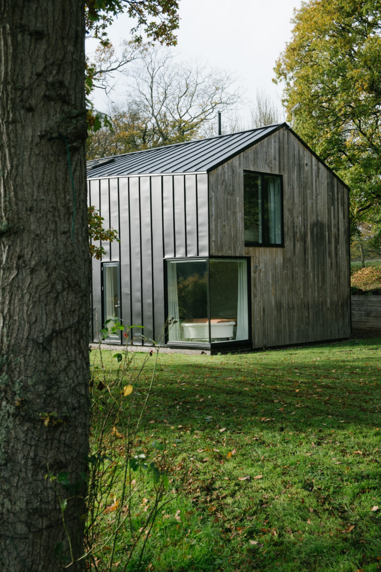 BLACK BARN KENT, TN17 - SHOOTFACTORY - OTHER UK HOUSES