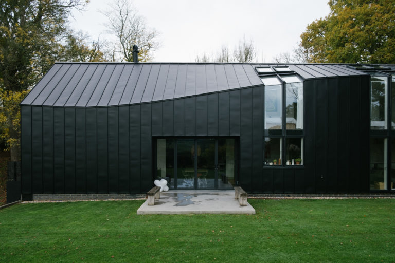 BLACK BARN KENT, TN17 - SHOOTFACTORY - OTHER UK HOUSES