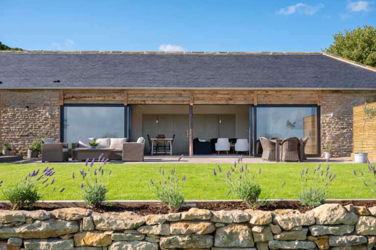 CAWTHORNE MALTON, YO18 - SHOOTFACTORY - OTHER UK HOUSES