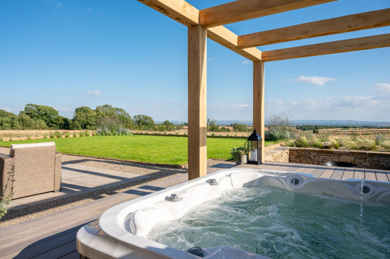 CAWTHORNE MALTON, YO18 - SHOOTFACTORY - OTHER UK HOUSES