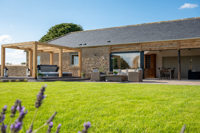 CAWTHORNE MALTON, YO18 - SHOOTFACTORY - OTHER UK HOUSES