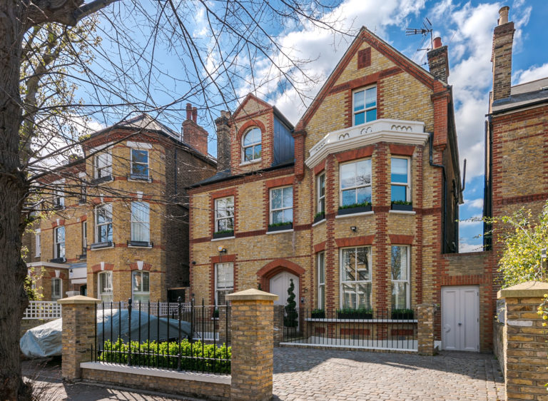 TAY LONDON, SW4 - SHOOTFACTORY - LONDON HOUSES - 0
