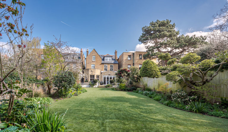 TAY LONDON, SW4 - SHOOTFACTORY - LONDON HOUSES - 0