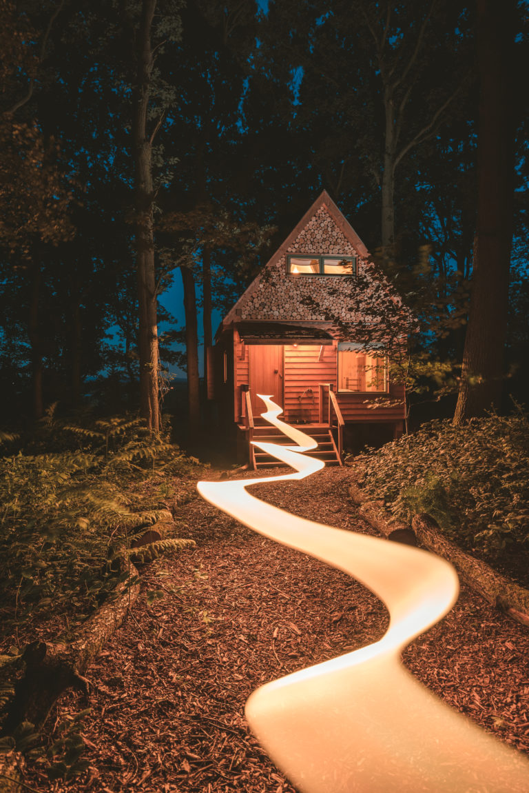 TREEHOUSE HEREFORDSHIRE, HR4 - SHOOTFACTORY - QUIRKY & UNUSUAL LOCATIONS