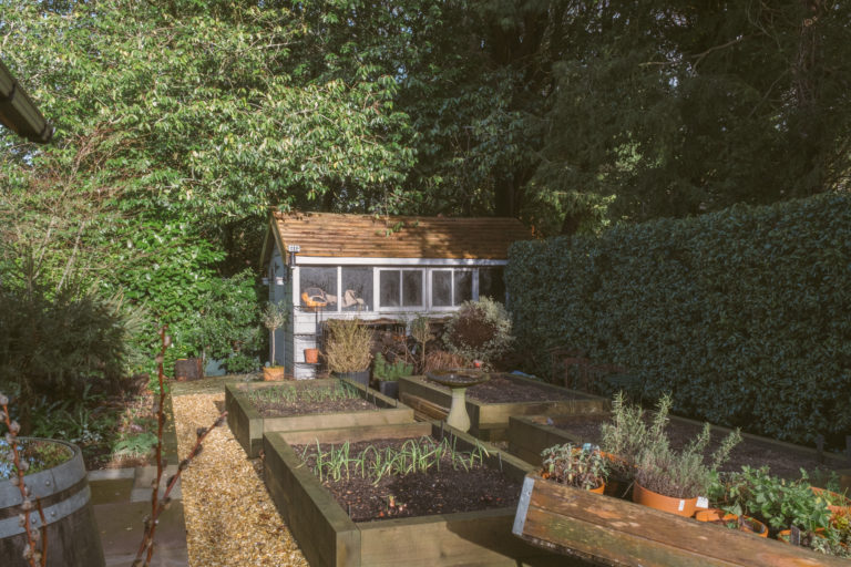 AUTUMN SURREY, CR3 - SHOOTFACTORY - OTHER UK HOUSES