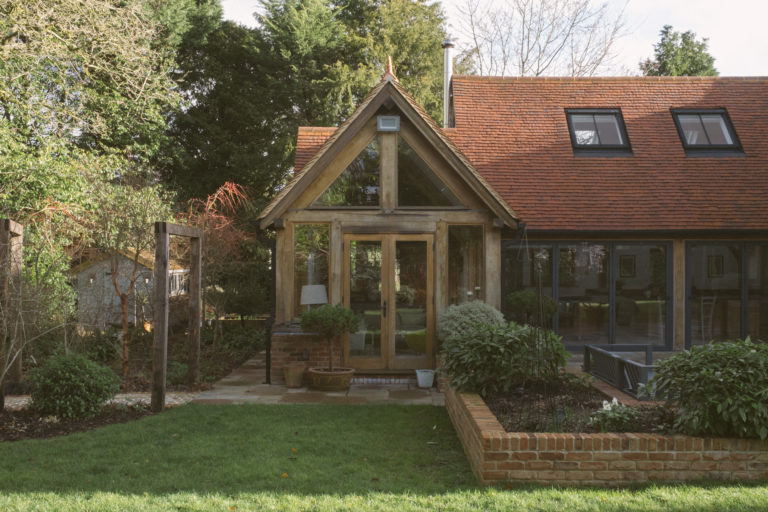 AUTUMN SURREY, CR3 - SHOOTFACTORY - OTHER UK HOUSES