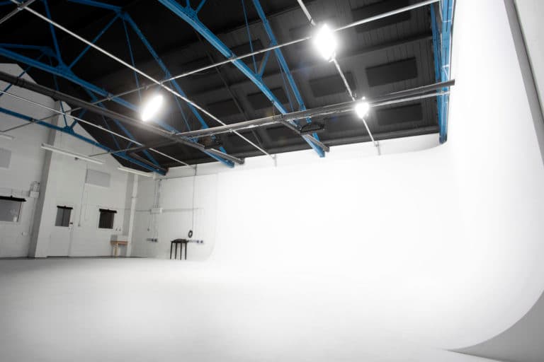 Fresh - Blackout Photography Studio in London - SHOOTFACTORY