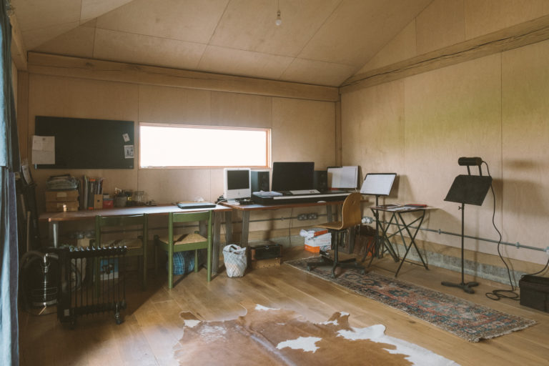 LENHAM KENT, ME17 - SHOOTFACTORY - OTHER UK HOUSES