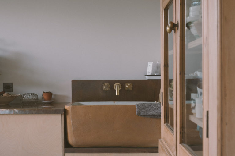 LENHAM KENT, ME17 - SHOOTFACTORY - OTHER UK HOUSES