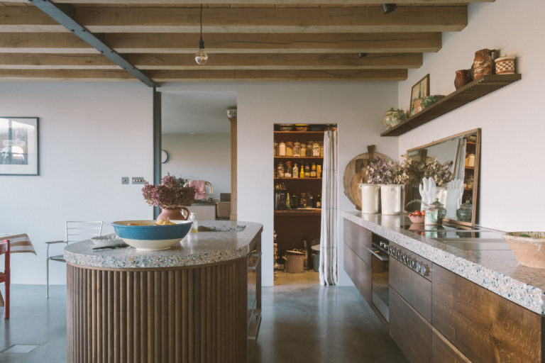 LENHAM KENT, ME17 - SHOOTFACTORY - OTHER UK HOUSES