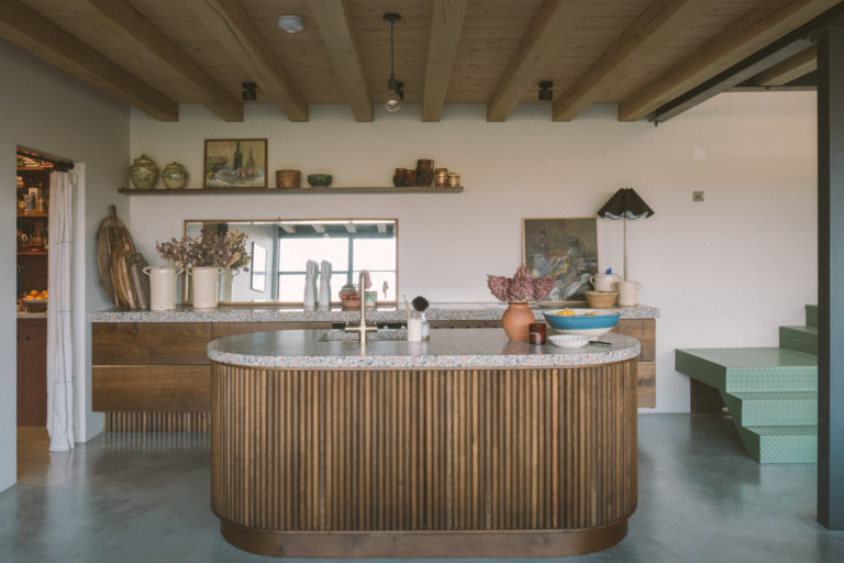 LENHAM KENT, ME17 - SHOOTFACTORY - OTHER UK HOUSES