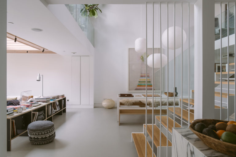 AIR, LONDON NW6 - SHOOTFACTORY - LONDON HOUSES