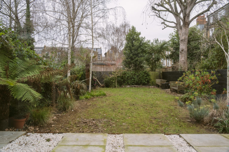 AIR, LONDON NW6 - SHOOTFACTORY - LONDON HOUSES