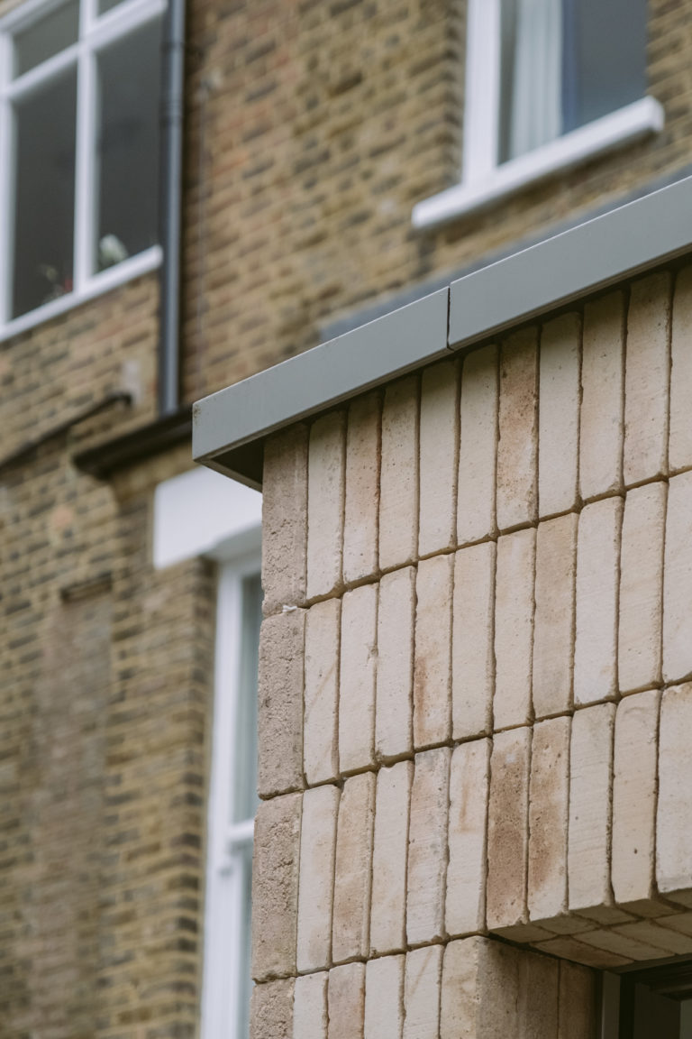 AIR, LONDON NW6 - SHOOTFACTORY - LONDON HOUSES