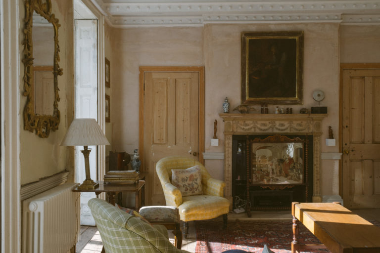 BYGONE LONDON, W6 - SHOOTFACTORY - LONDON HOUSES